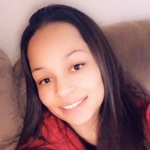 Meet your Posher, Dalila